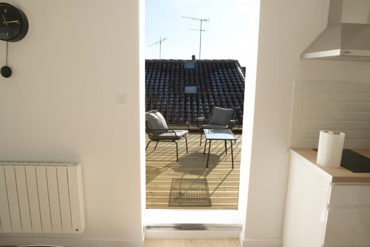 T2 De 55M2 Avec Toit Terrasse, Hyper Centre, Wifi, Draps, Savons Et Serviettes Fournis Cognac Eksteriør bilde